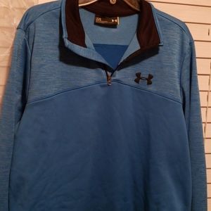 Loose fit half zip fleece
